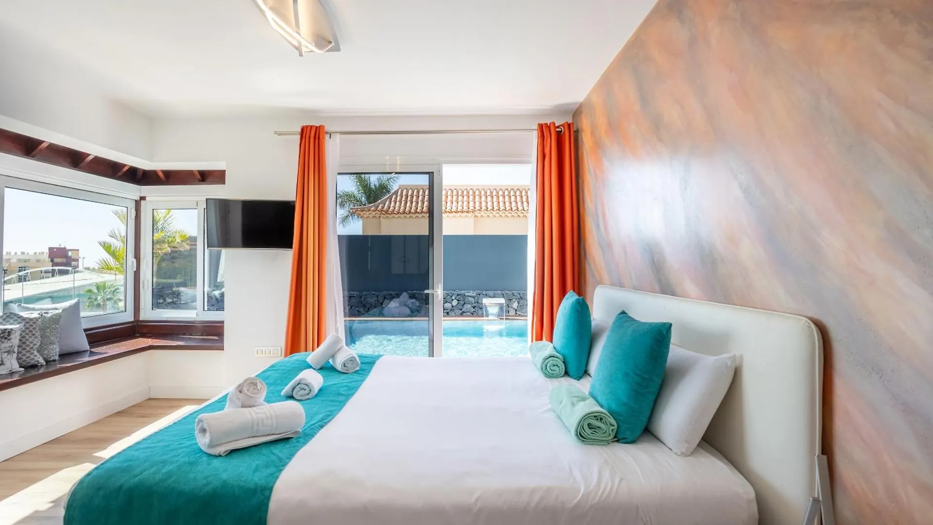 The New Villa Diana Costa Adeje  Spanien